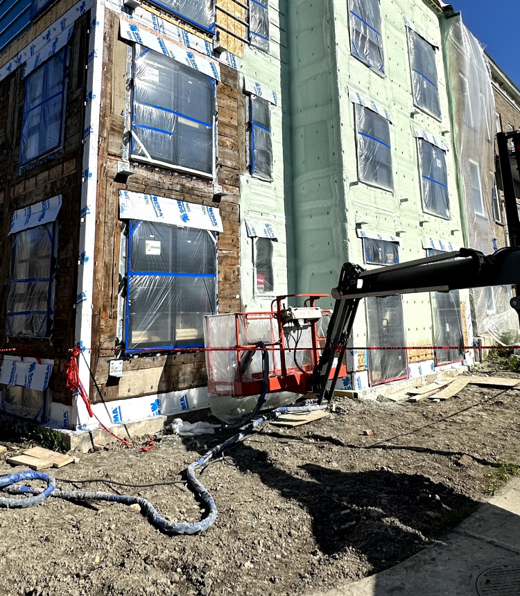 Isolation polyuréthane giclé commercial Québec