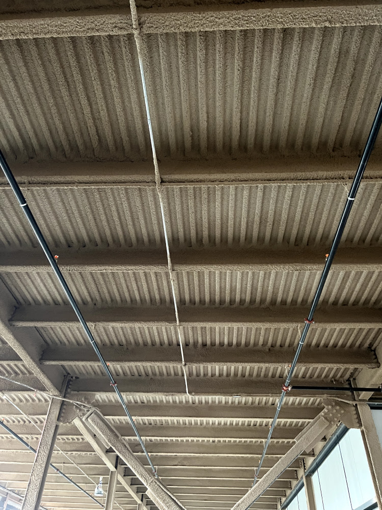 Application ignifugation structure acier commercial Québec HIZO