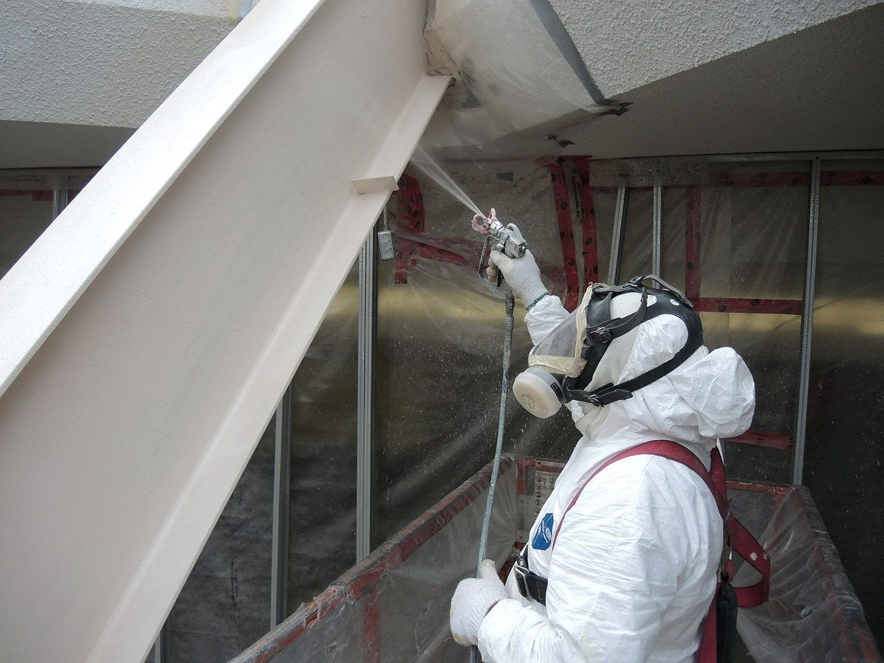 Application peinture intumescente structure acier Québec HIZO